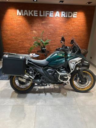 BMW R 1300 GS BMW R 1300 GS